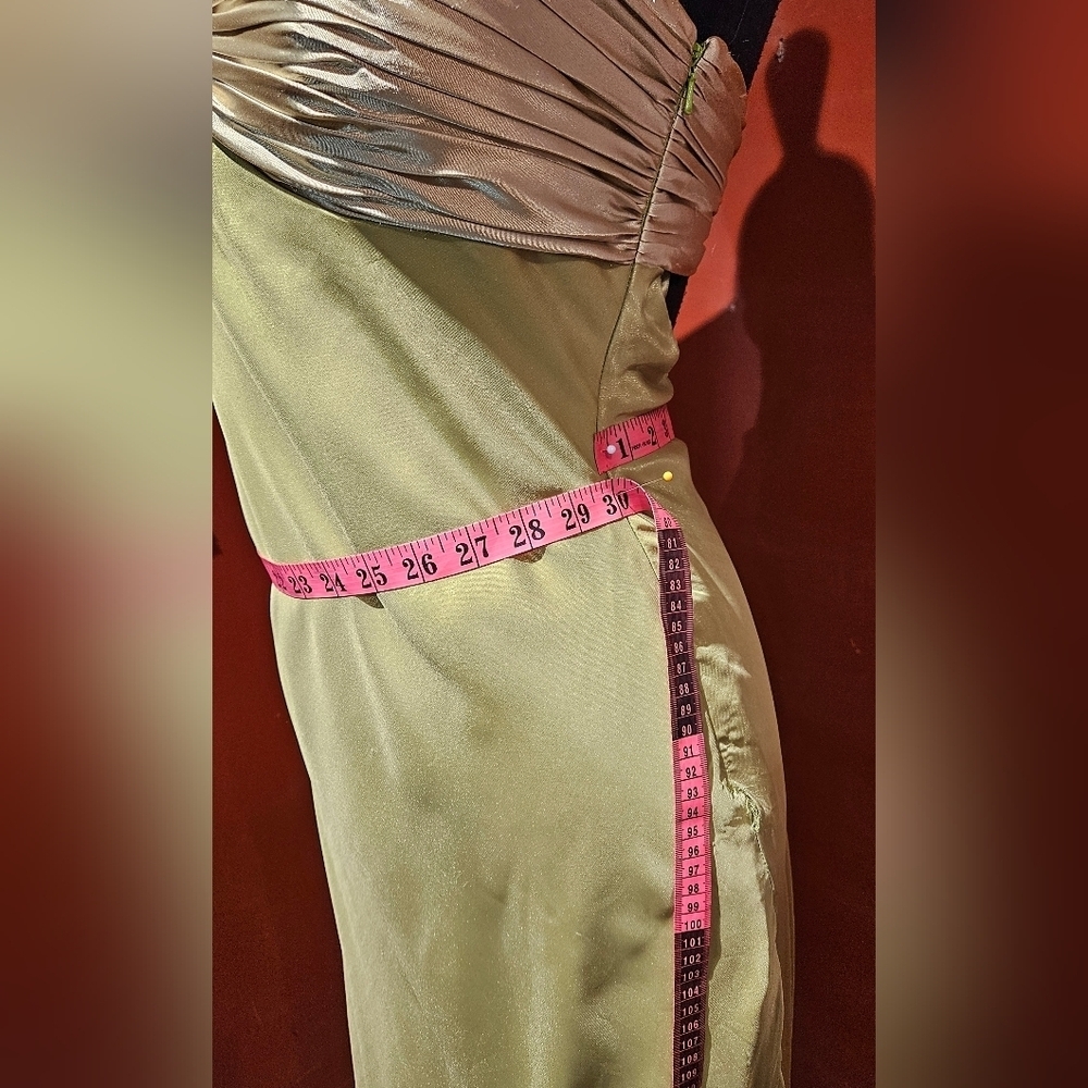 One-shoulder Lime Green evening gown. Size 8. Beading Detail - Picture 11 of 15